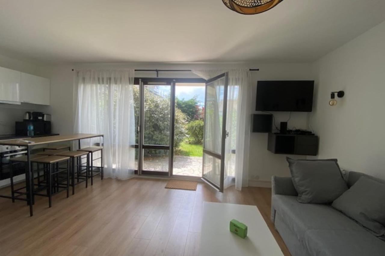 Beautiful Flat For 4 Very Closed To The Beach Cabourg Dış mekan fotoğraf